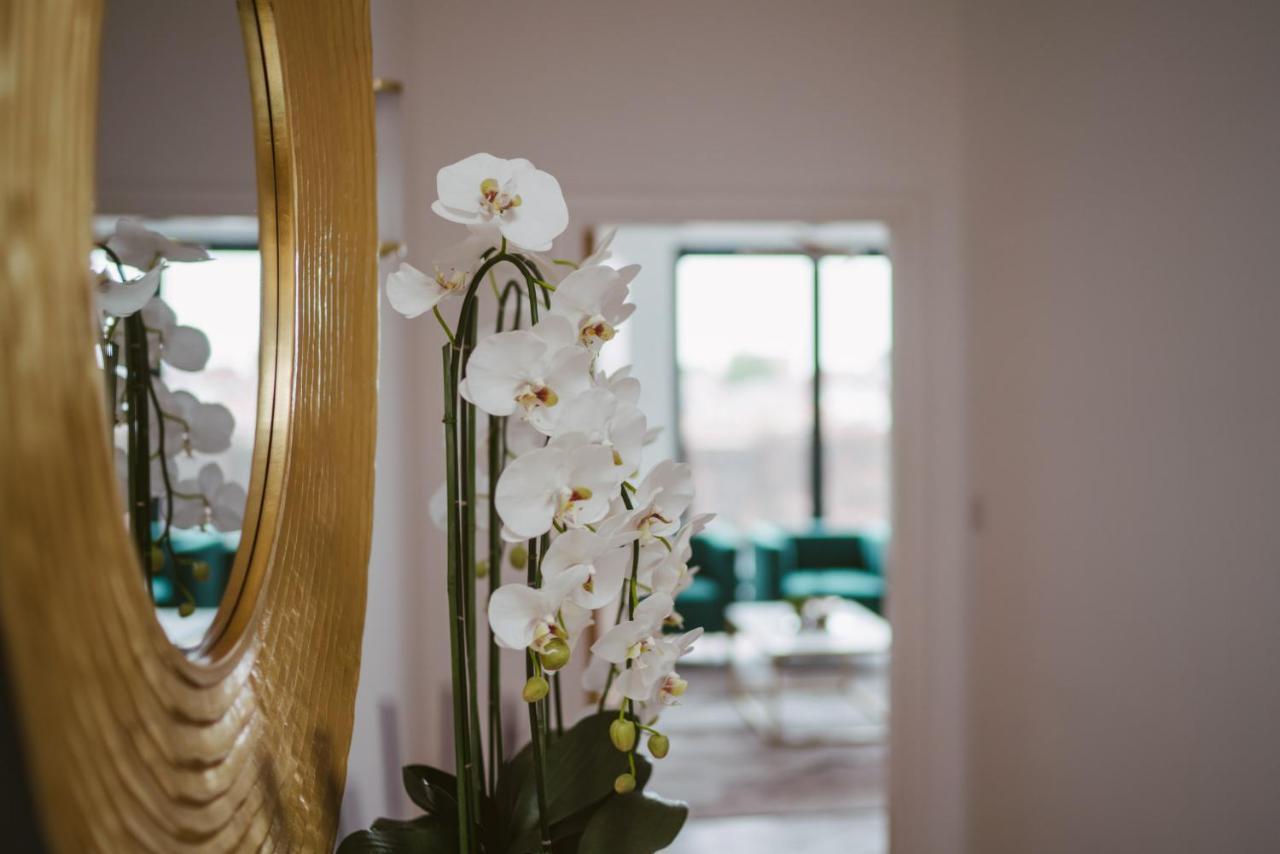 York Riverside Apartments Екстер'єр фото