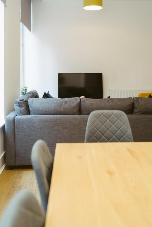 York Riverside Apartments Екстер'єр фото